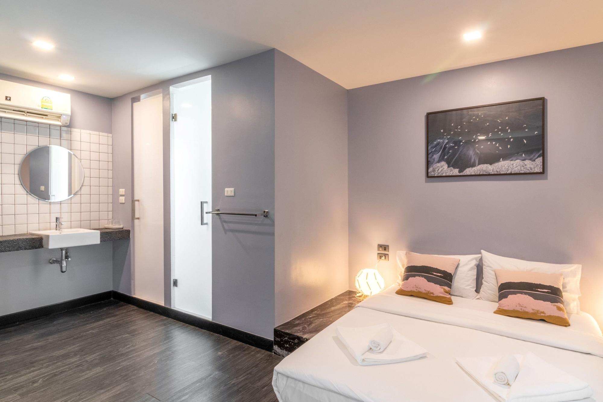 Cheqinn - Sukhumvit 4 Nana Plaza 曼谷
