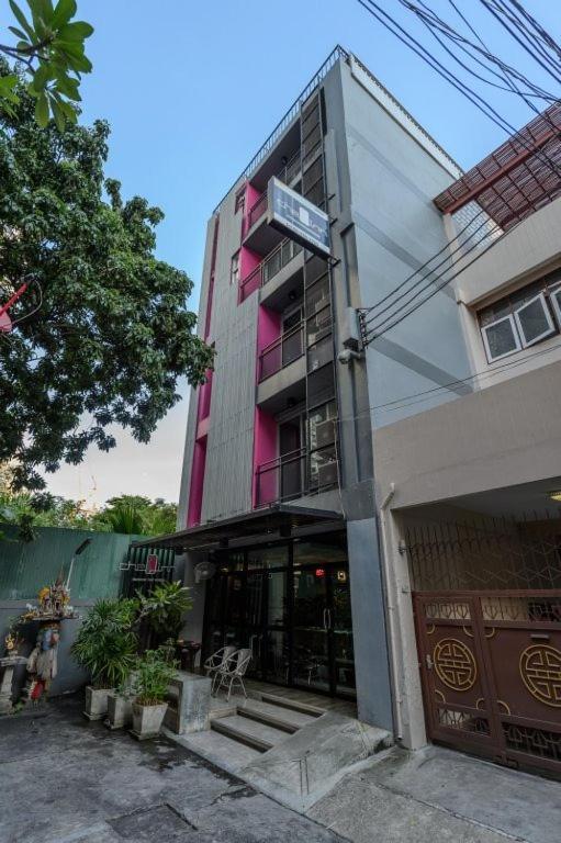 旅馆 Cheqinn - Sukhumvit 4 Nana Plaza