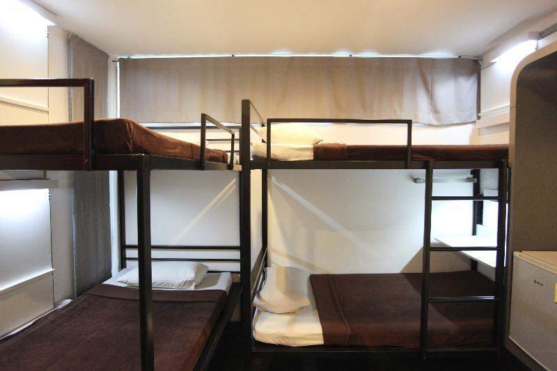 旅馆 Cheqinn - Sukhumvit 4 Nana Plaza 曼谷