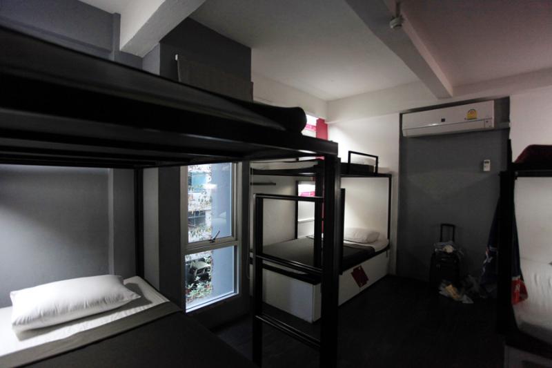 Cheqinn - Sukhumvit 4 Nana Plaza 曼谷
